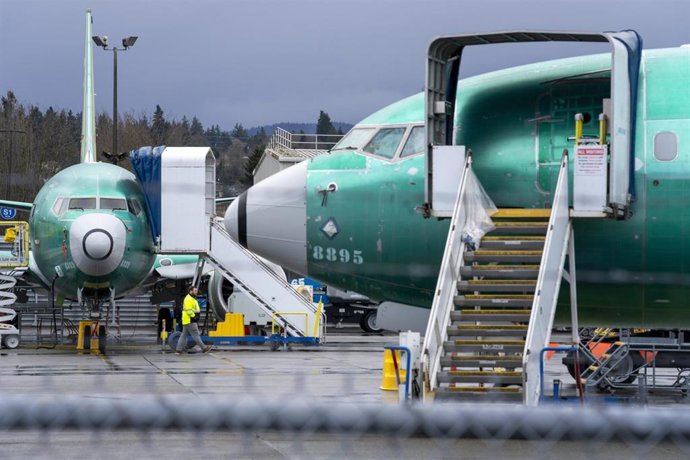 Archivo - 12 March 2024, US, Renton: Boeing airplanes in various stages of production stand in the Boeing Renton Factory in Renton, Washington, USA. 