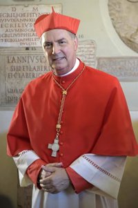 El cardenal asturiano Ángel Fernández Artime participará en el Cónclave para elegir al nuevo Pontífice