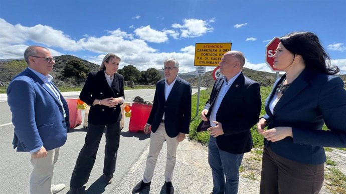 El secretario general del PSOE de Málaga, Josele Aguilar, en rueda de prensa en Ronda