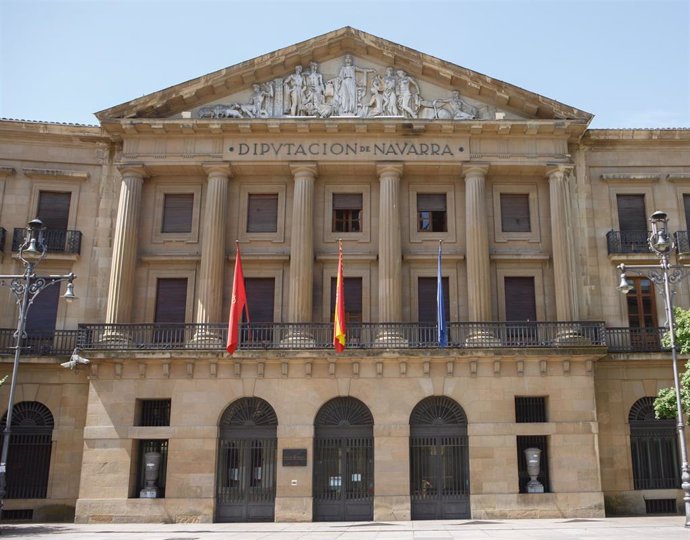 Archivo - Fachada del Palacio de Navarra