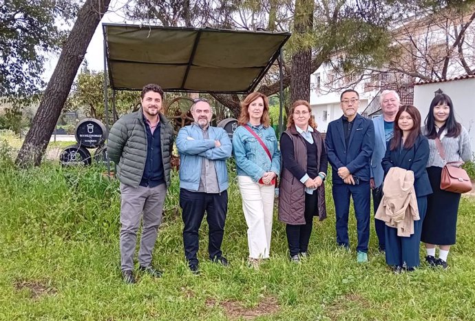 Encuentro comercial con compradores extranjeros.