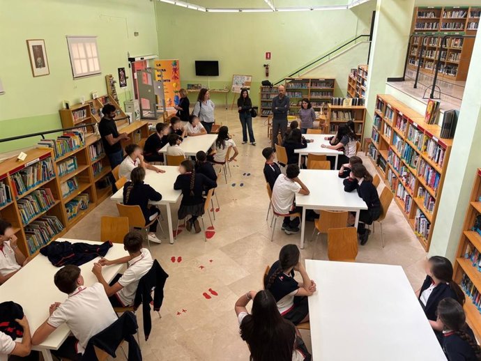 Actividad de 'scape room' literaria para celebrar el Día del Libro en Alcalá de Guadaíra.