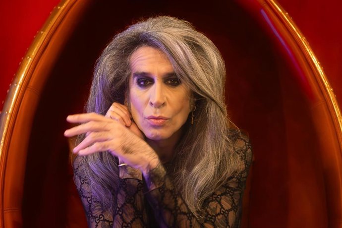 Archivo - El cantante Mario Vaquerizo posa para Europa Press 