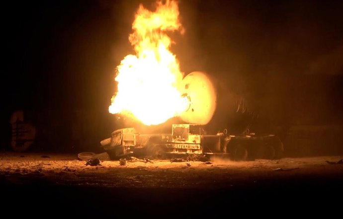 Ataques de EEUU contra un puerto petrolero en Hodeida, en el oeste de Yemen