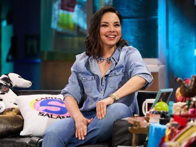 Chenoa ha visitado este lunes el plató de 'La Revuelta'