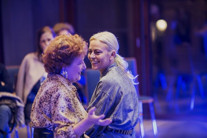 Archivo - El estreno en castellano de 'Locas. Cae la noche' abre en Teatro Off un espacio de reparación