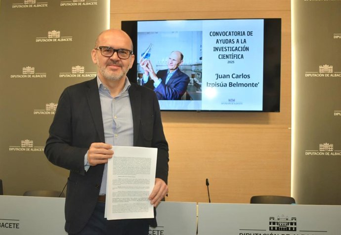 El diputado provincial de Sanidad de la Diputación de Albacete, Francisco García.