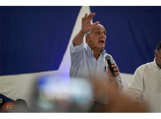 Política