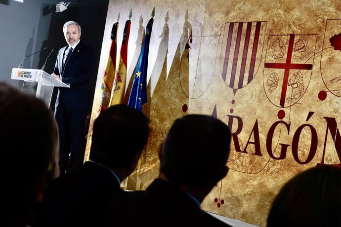 El presidente del Gobierno de Aragón, Jorge Azcón, en el acto institución del día de San Jorge en Huesca.