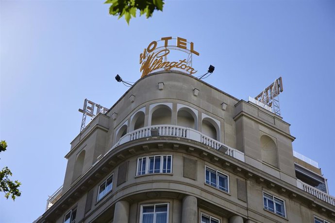 Archivo - Vista exterior del hotel de lujo Wellington Hotel & Spa Madrid, en el Barrio de Salamanca, a 26 de junio de 2022, en Madrid, (España). 