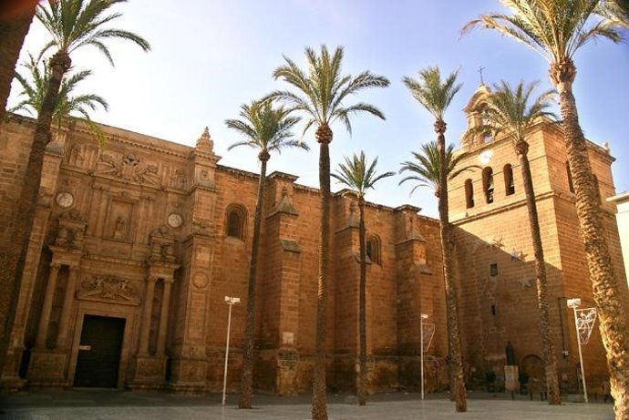 Archivo - Catedral de Almería.