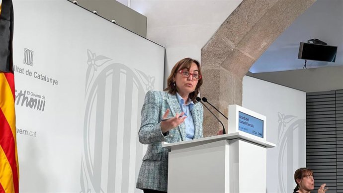 La consellera de Territorio, Vivienda y Transición Ecológica y portavoz de la Generalitat, Sílvia Paneque, en una rueda de prensa tras el Consell Executiu