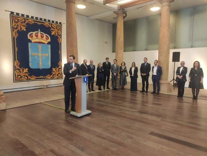 Adrián Barbón, en la toma de posesión de Borja Sánchez y Alejandro Calvo