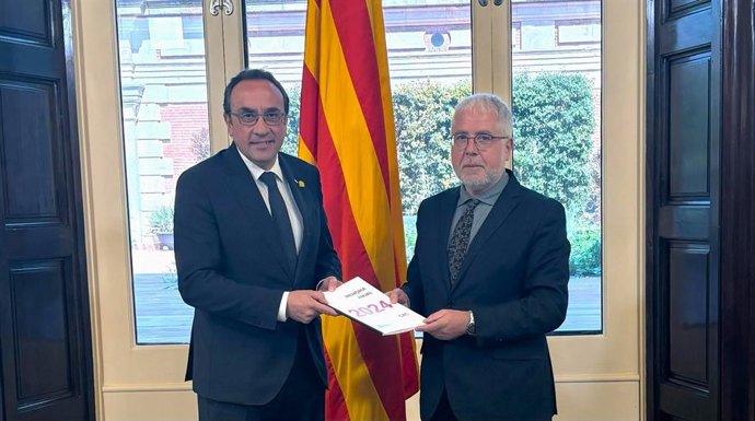 El presidente del Consell de l'Audiovisual de Catalunya (CAC), Xevi Xirgo, y el presidente del Parlament de Catalunya, Josep Rull.