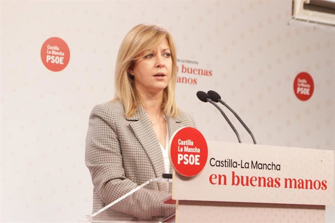 La portavoz del PSOE en las Cortes de C-LM, Ana Isabel Abengózar.
