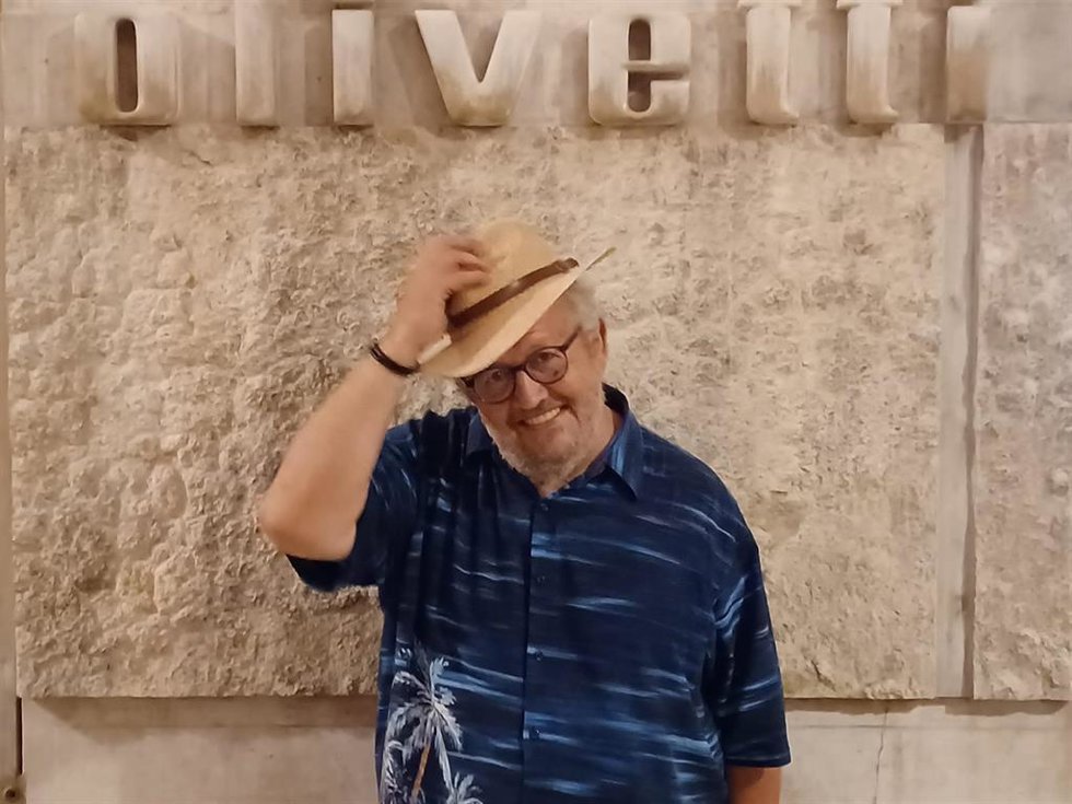 Archivo - El escritor Juan José Téllez.