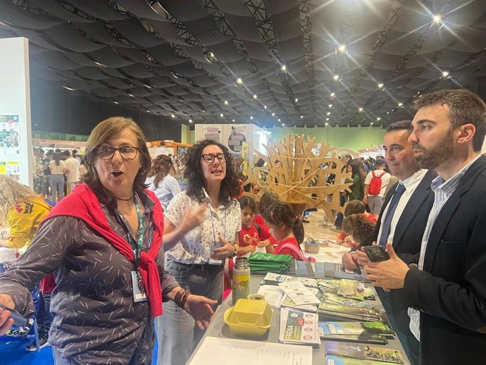 Expositor de la Diputación de Sevilla en la XXIII Feria de la Ciencia