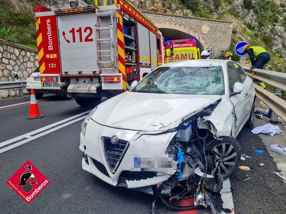 Imagen del accidente del pasado domingo en el túnel del Mascarat en la carretera N-332 en Calp (Alicante)