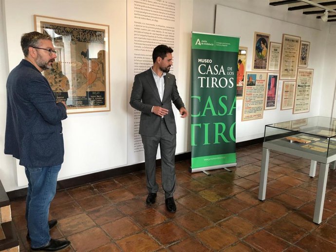 Presentación de la exposición 'Sin ir más lejos. La imagen turística en los carteles del Museo'.