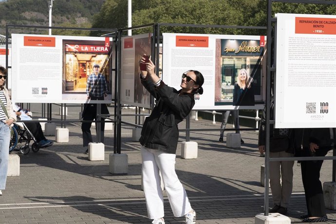 Bilboko 100 urteko saltokiei buruzko erakusketa