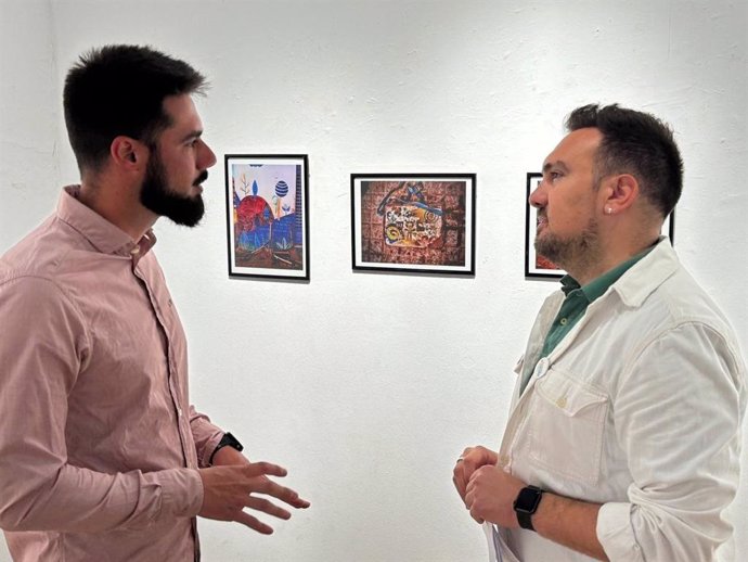 La Casa de la Cultura acoge la inauguración de la exposición 'Valencia, el rostro de la tormenta'.