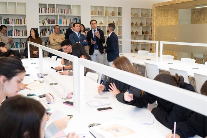 Inauguración de la nueva Biblioteca Municipal Ezequiel Navarrete Garres.