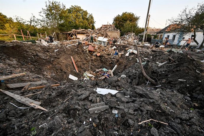 Archivo - Arquivo - Danos materiais causados por um ataque das forças russas à região de Dnipropetrovsk, na Ucrânia (arquivo)