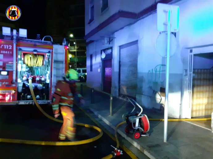 Archivo -  incendio de una vivienda en Gandia en imagen de archivo