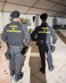 Agentes de la Policía Nacional.
