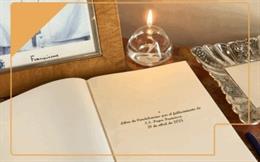Libro de condolencias tras la muerte de Francisco