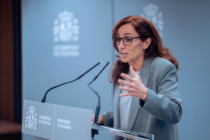 Archivo - Arquivo - A Ministra da Saúde, Mónica García, apresenta o balanço da atividade de doação e transplante para 2024, no Ministério da Saúde, em 16 de janeiro de 2025, em Madri (Espanha). Mónica García anunciou durante a coletiva de imprensa que o M