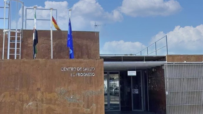 Fachada del Centro de Salud 'El Progreso' de Badajoz