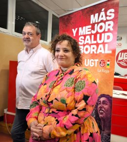 La secretaria de Salud Laboral de UGT Confederal, Patricia Ruiz, junto al secretario de Salud Laboral del sindicato en La Rioja, José Antonio Jorge, antes de la jornada sobre salud laboral
