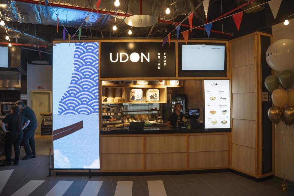 Udon abre su tercer local en el Aeropuerto Madrid-Barajas.