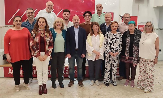 Javier Salas ha renovado su cargo como secretario general de la agrupación del PSOE del distrito de Carretera de Cádiz de la capital malagueña tras ser reelegido este pasado martes por la tarde en la asamblea de la agrupación.