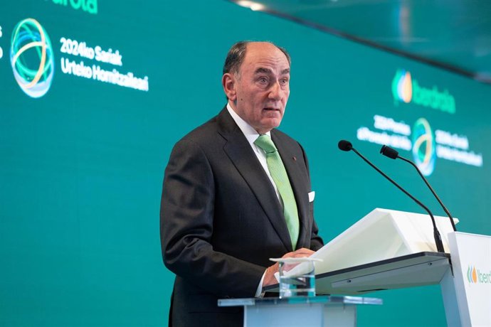 Archivo - El presidente de Iberdrola, Ignacio Galán, durante los Premios Iberdrola al Proveedor en España del año 2024, en la Torre Iberdrola, a 12 de noviembre de 2024, en Bilbao, Vizcaya, País Vasco (España).
