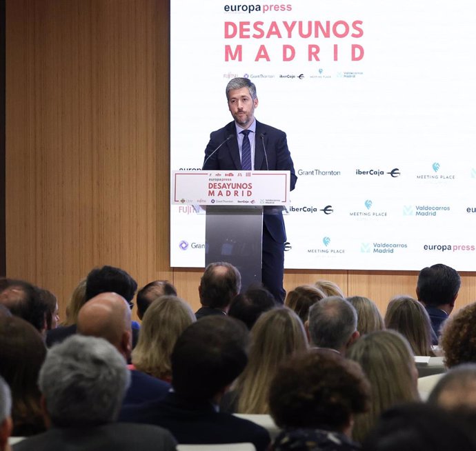 El consejero de Presidencia, Justicia y Administración Local de la Comunidad de Madrid, Miguel Ángel García Martín, interviene durante un Desayuno Madrid, en el Auditorio Meeting Place de Castellana