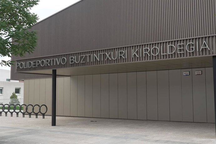 Imagen del polideportivo municipal de Buztintxuri