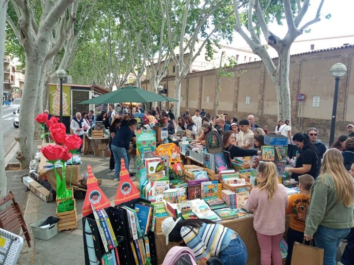 Puestos de libros en varios calles de Palma por el Día del Libro y por Sant Jordi.