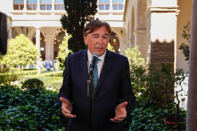 Archivo - El portavoz de Aragón-Teruel Existe en las Cortes de Aragón, Tomás Guitarte.