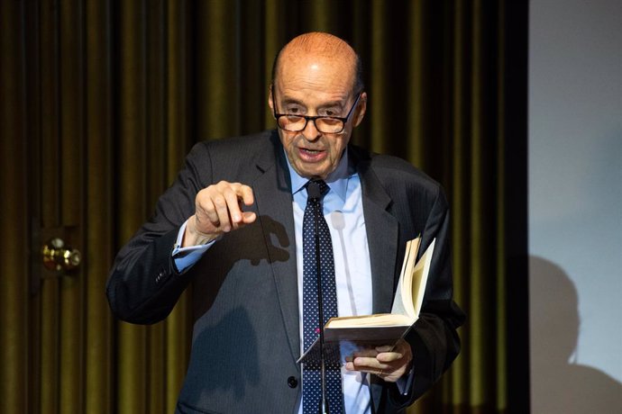 Archivo - August 17, 2023, Bogota, Cundinamarca, Colombia: Colombian Foreign Affairs minister Alvaro Leyva Duran speaks during the meeting for truth and no-repetition organized by the Colombian government, in Bogota, Colombia, on August 17, 2023.