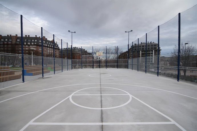 Archivo - Semeya d'una cancha de baloncestu..    