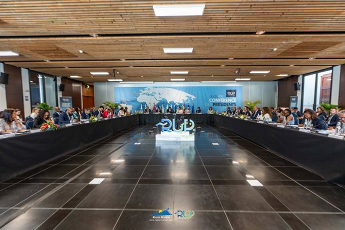 Foto de Archivo de una Asamblea General de la Comisión Islas de la Conferencia de Regiones Periféricas y Marítimas de Europa