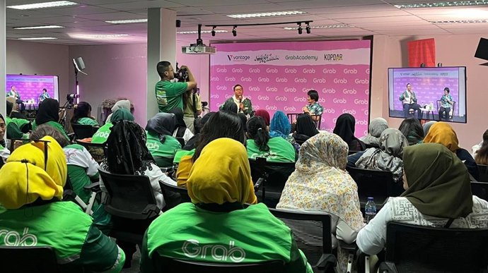 Vantage Markets and Vantage Foundation Partner to Support Grab Indonesia’s Women Driver Program