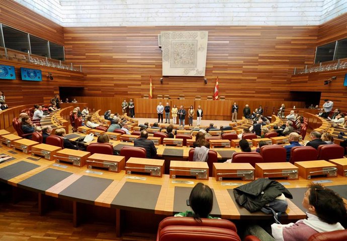 Participación en la jornada de puertas abiertas de las Cortes.
