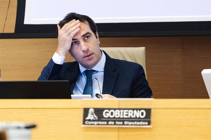 Archivo - El ministro de Economía, Comercio y Empresa, Carlos Cuerpo