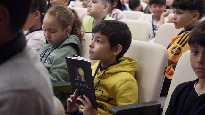 El acto de la Fundación José Manuel Lara reunió al alumnado del programa LEER