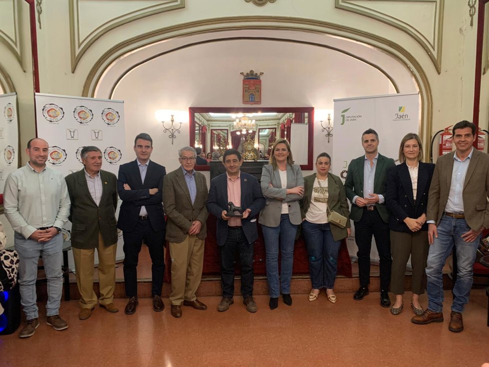 El Círculo Taurino de Baeza premia la estrategia 'Jaén, cultura del toro' de la Diputación de Jaén.