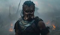 Predator forma equipo con un personaje de Alien en el explosivo tráiler de Badlands