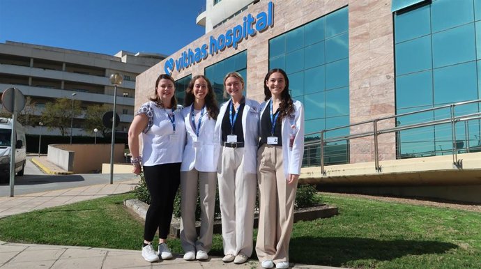 Alumnas de prácticas en Hospital Vithas Sevilla.